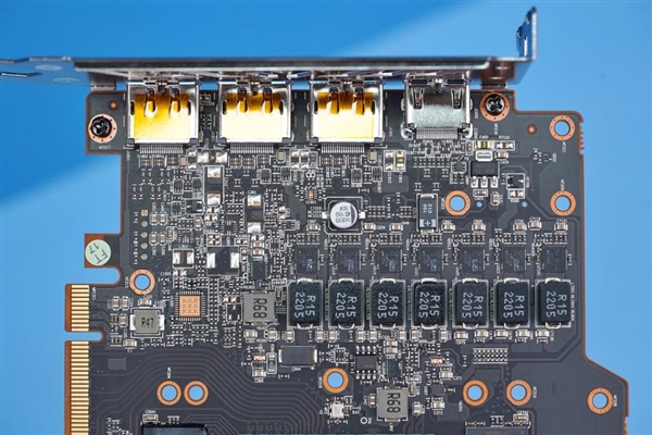 9999元游戏利器！瀚铠RX 6900XT超合金版图赏