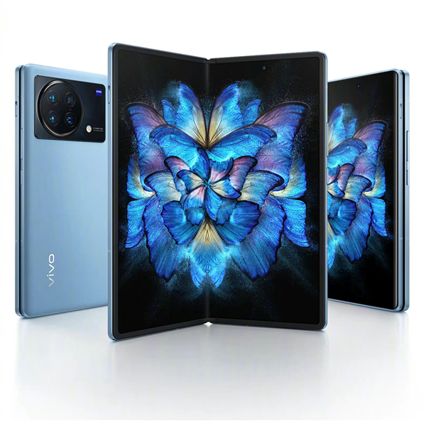 8999元起！老外评vivo X Fold：影像、显示效果都比三星好