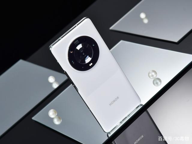 6799元跌至5799元，12G+512G，荣耀“扛把子”为新品让路无奈清仓