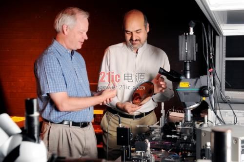科学家将多孔硅与绝缘体上硅集成 低成本微型光电传感器成为可能