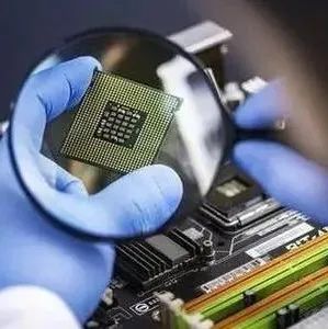 传Intel或与台积电合作开发2nm工艺