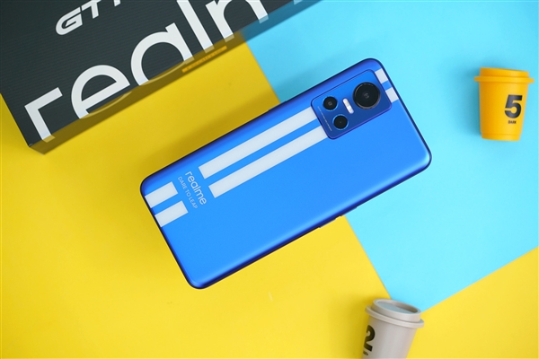 天玑8100只卖1999元！realme GT Neo3开箱图赏