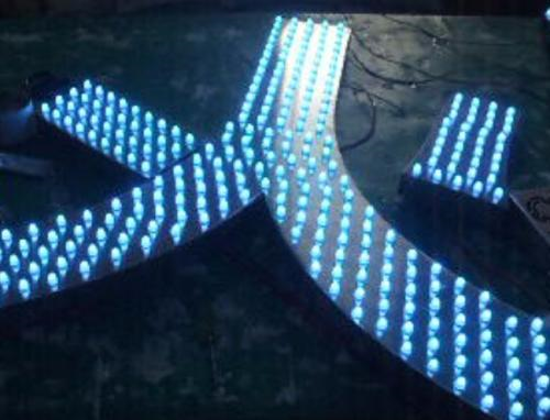 如何制作LED外发光字灯串