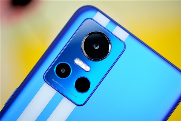 天玑8100只卖1999元！realme GT Neo3开箱图赏