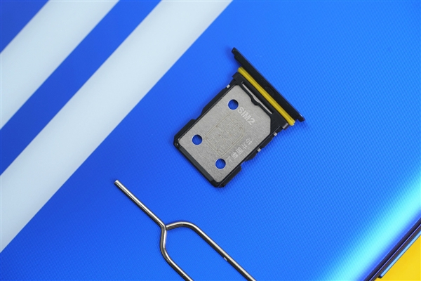 天玑8100只卖1999元！realme GT Neo3开箱图赏