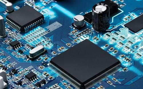 日本与台湾芯片进入2nm时代，国产芯片才刚刚7nm，差距变大