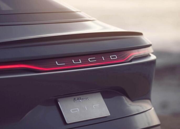 2021正成为电动汽车的春天：Fisker联手富士康 Lucid