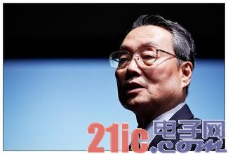 创始人复出成惯例 施振荣能否复制柳传志成功？
