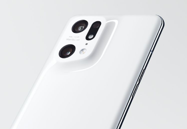 图为搭载MariSilicon X的Find X5智能手机。OPPO