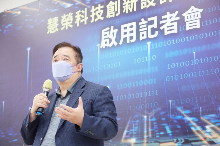 再谈慧荣购并 苟嘉章：2个月拍板很震撼