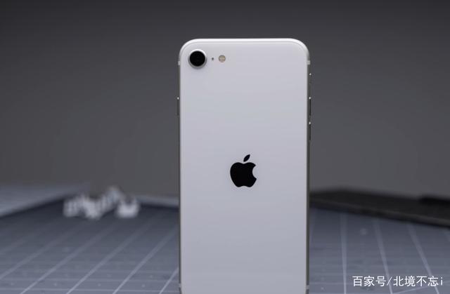 从iPhoneSE3换到小米12，体验落差特别大，机主真实体验不吐不快