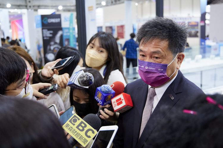 绿通膨还没开始 彭双浪：10年内肯定发生