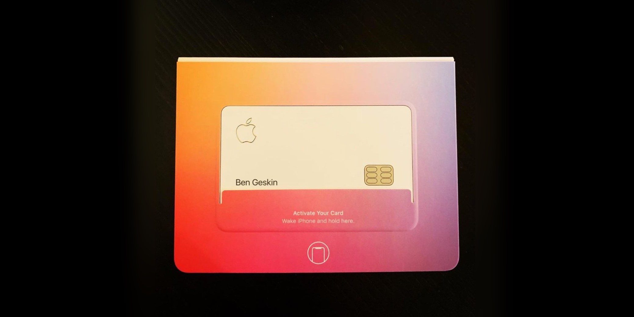 Apple Card信用卡曝光！已在员工内部进行测试