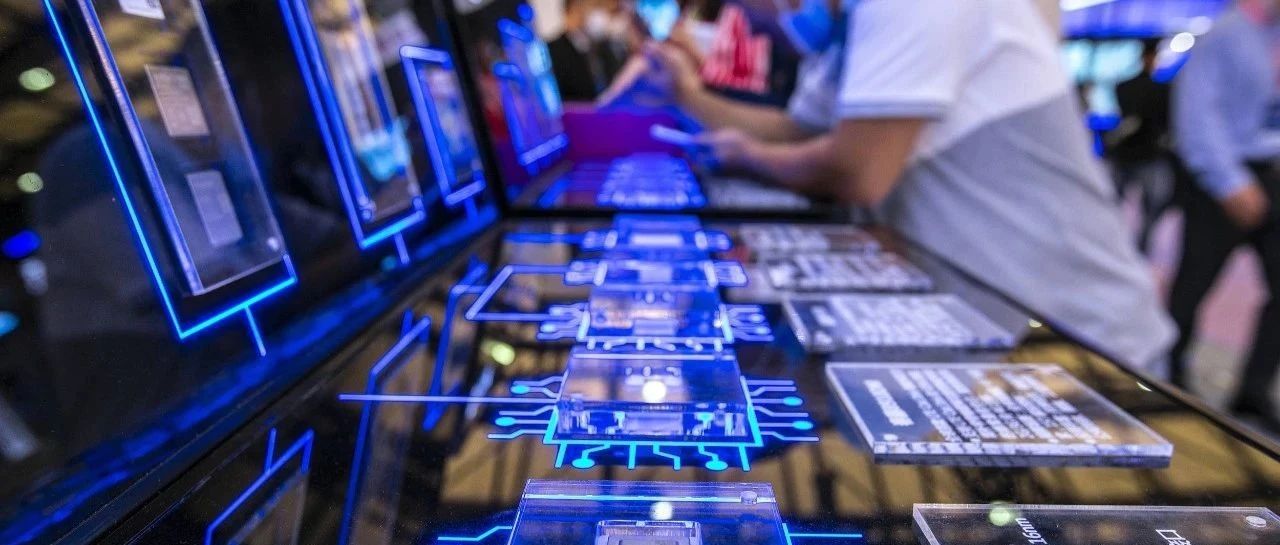 字节、OPPO都“卷”不动的芯片，相关专业值得选吗？