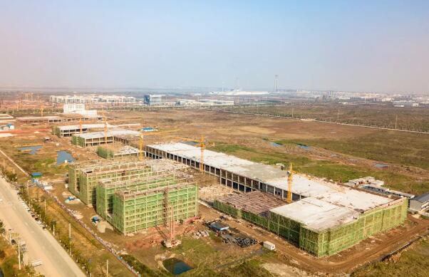 江西科翔电子一期项目封顶 预计明年6月建成投产
