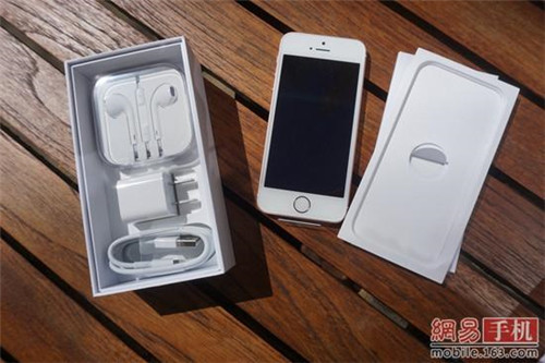 iPhone SE与iPhone5s/6s全方位对比评测：比较出真知！