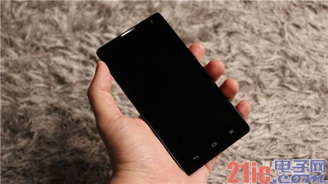 红米强敌!798元华为荣耀3C开箱图赏