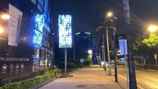 led超薄灯杆屏亮相危地马拉共和国