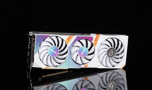 初晴定制版iGame GeForce RTX 3080 显卡基准性能如何？？