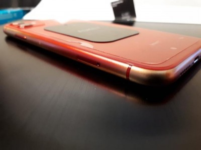 你的iPhone12褪色了吗？