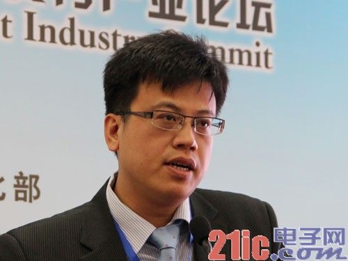 李泽楷叛逆游戏：借壳分拆之虚虚实实