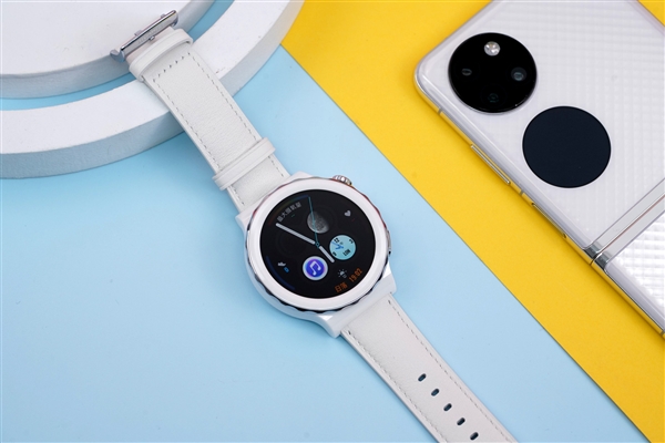 纯白精致圆表！最美华为智能手表WATCH GT 3 Pro陶瓷版图赏