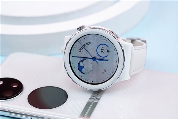 纯白精致圆表！最美华为智能手表WATCH GT 3 Pro陶瓷版图赏