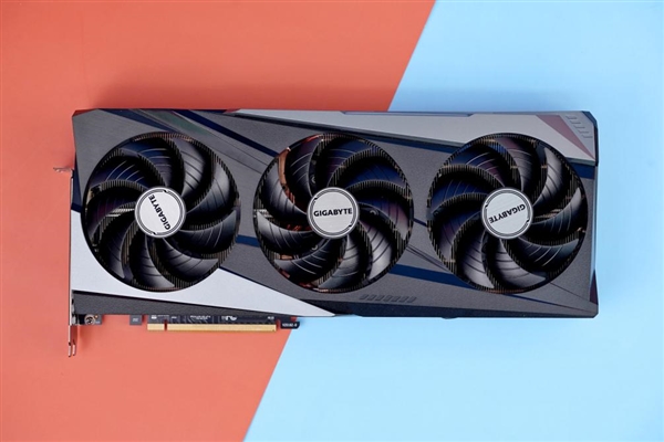 A卡性能巅峰！技嘉RX 6950 XT GAMING OC 16G显卡图赏