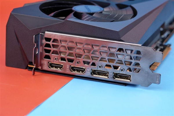 A卡性能巅峰！技嘉RX 6950 XT GAMING OC 16G显卡图赏