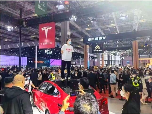 深度解析：特斯拉可能存在的刹车BUG