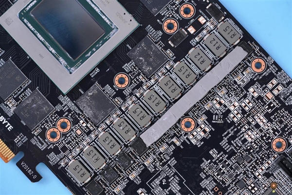 A卡性能巅峰！技嘉RX 6950 XT GAMING OC 16G显卡图赏