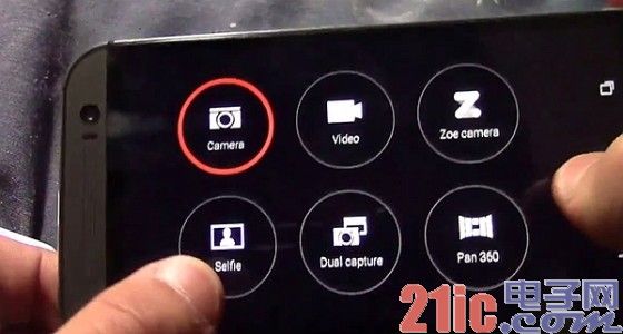 相机具有 6 种拍摄模式:拍照、摄像、自拍、Zoe 相机、360 全景拍摄、双向拍摄