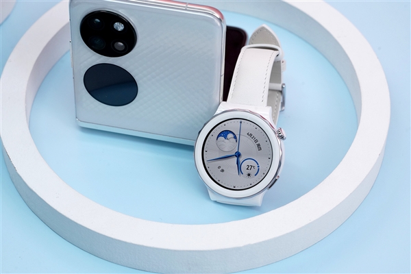 纯白精致圆表！最美华为智能手表WATCH GT 3 Pro陶瓷版图赏