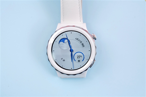 纯白精致圆表！最美华为智能手表WATCH GT 3 Pro陶瓷版图赏