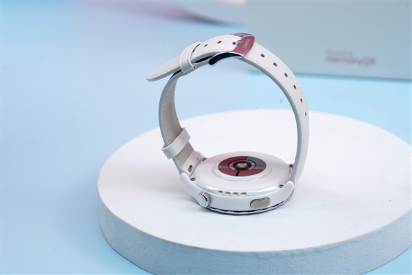 纯白精致圆表！最美华为智能手表WATCH GT 3 Pro陶瓷版图赏
