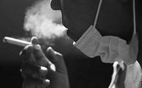 吸烟让人免受新冠病毒感染？事实并非如此