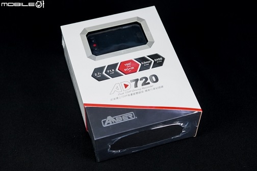 低价位也能有双镜 AMBER 铵铂 AD720 双镜头机车行车记录器实测