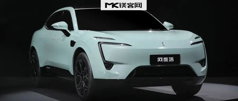 疯了！华为、长安、宁德时代三巨头联手造车：百公里加速4s、续航700km、明年交付