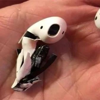 已出现多起AirPods爆炸事故 ：苹果正采集设备进一步调查