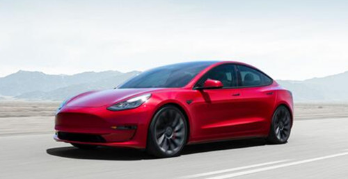 国产特斯拉Model 3现身加州旧金山 被Model Y车主目睹