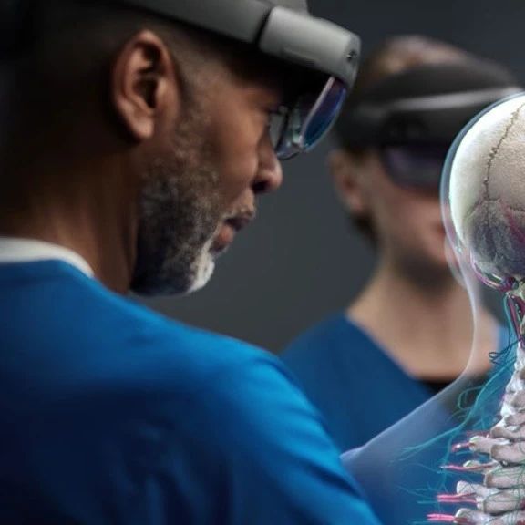 AR抗疫！北美医院用HoloLens 2辅助患者医疗护理工作