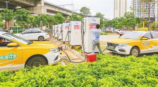 今年海南计划新建充电桩1万个