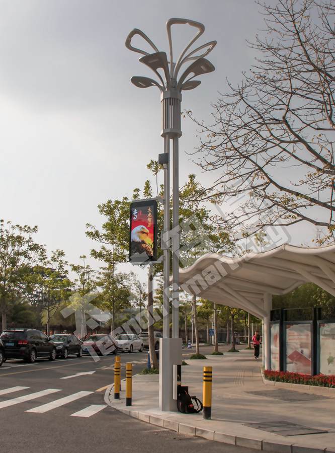 LED灯杆屏相辅相成推进城市建设