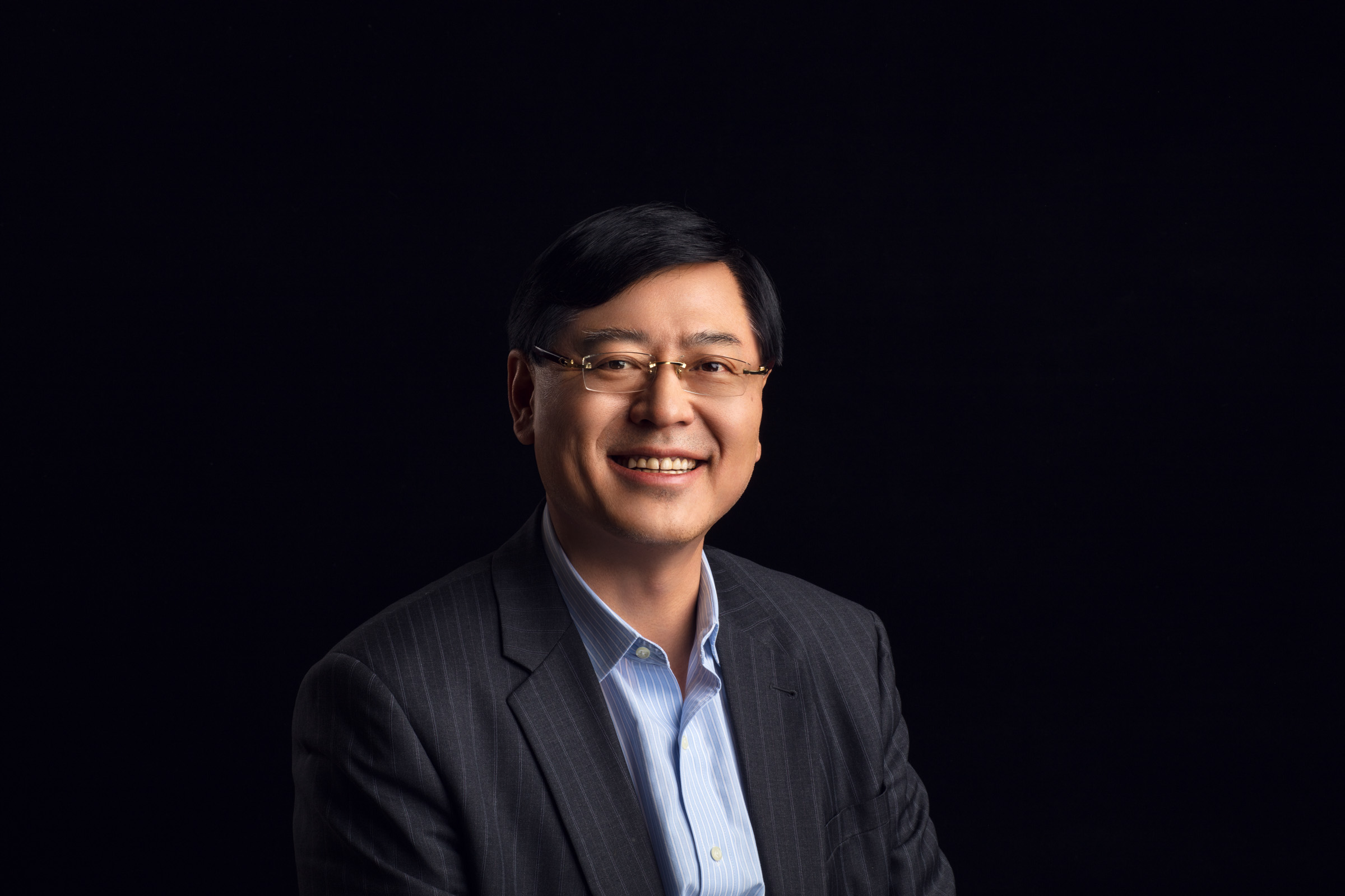 杨元庆发内部信：将整合SSG和IT部门 10月1日正式生效