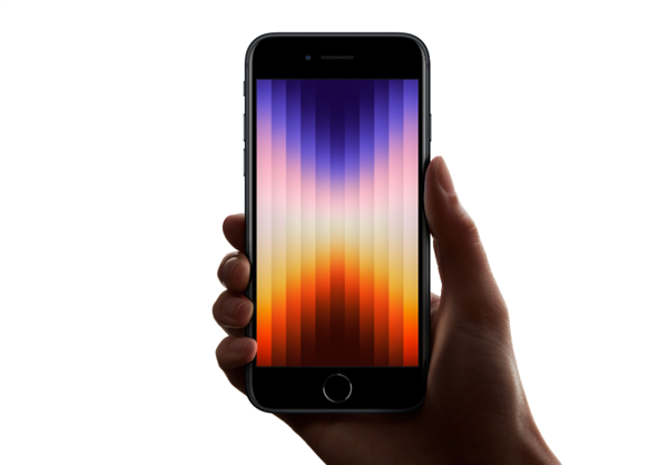 为什么被大家嫌弃的iPhone SE系列 一年能卖几千万台？