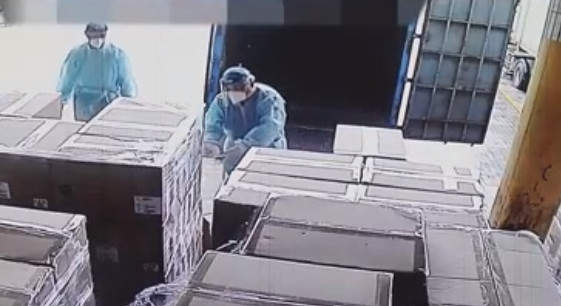 矿卡翻新？中国海关查获5840块造假XFX显卡：官网关闭