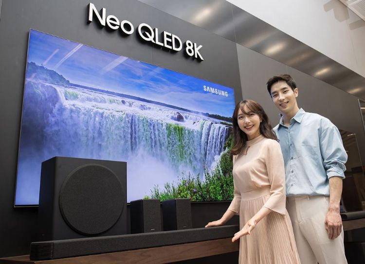 OLED电视放「下面」 三星Neo QLED电视出货目标搏翻倍