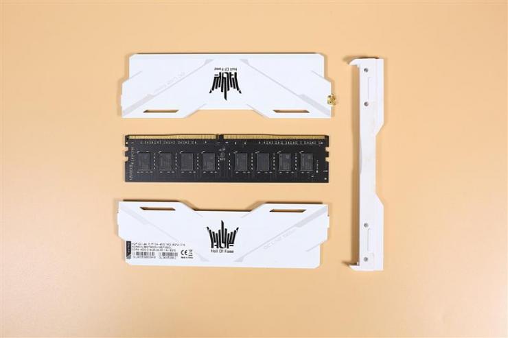 内存也疯狂，影驰HOF OC Lab Master DDR4 4000