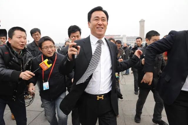 首富变“首负”？恒大因17元被执行！造车梦还能实现吗？