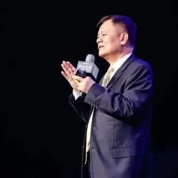 家电大佬造车记：腰部新能源车企的生存样板